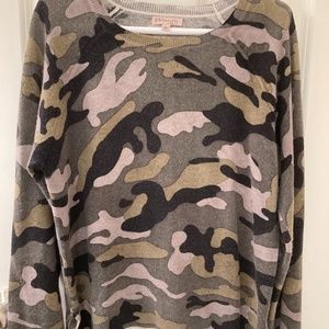 Philosophy Cashmere Camo Sweater, size L